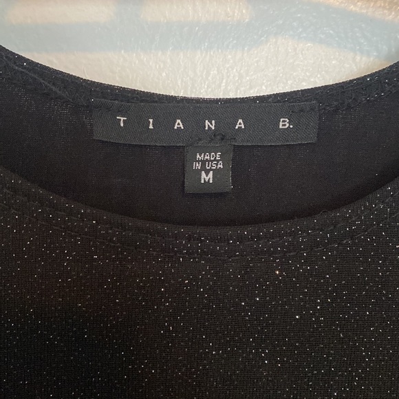 Black shimmer dress - Picture 2 of 3